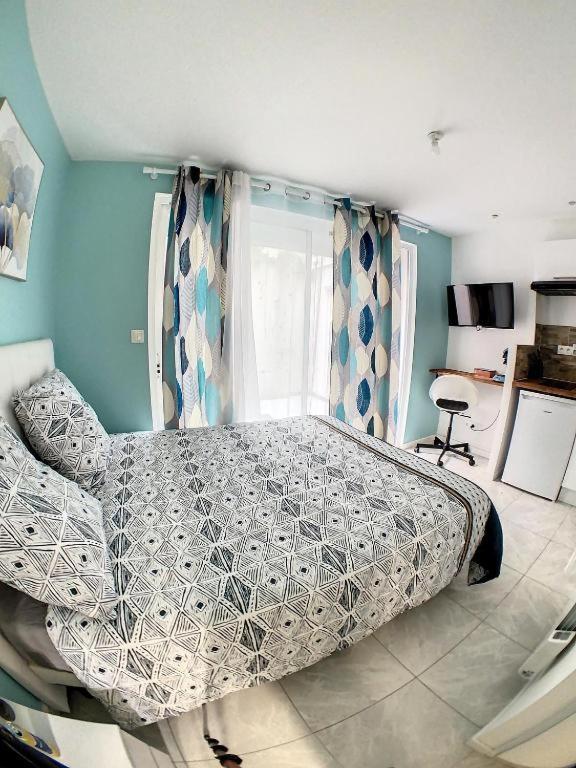 Apartment Cosy Gare Equipe Wifi Netflix 2pers